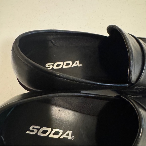 Soda Black Platform Loafers - Picture 5 of 10